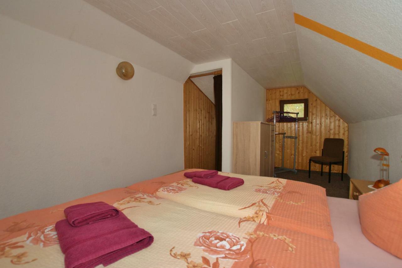 Ferienhaus Schaffrath Ehrenberg  المظهر الخارجي الصورة
